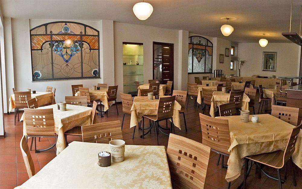 Hotel Antares Arona Ngoại thất bức ảnh